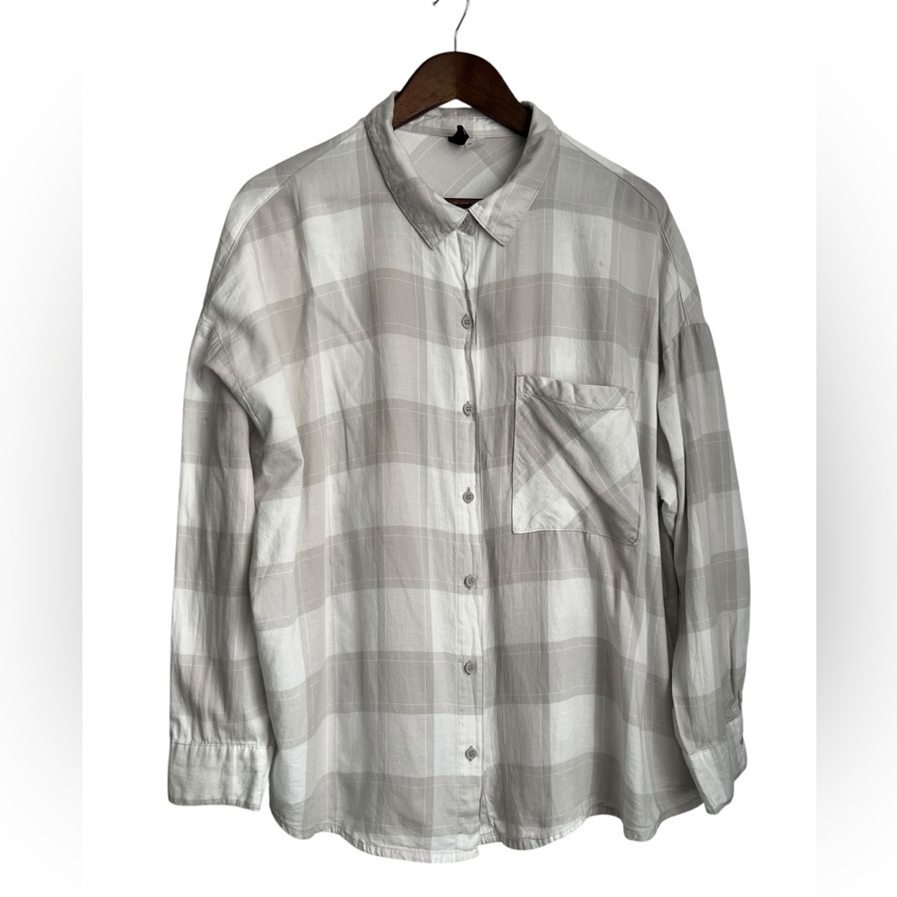Divided White and Gray Checkered Women’s Casual Button Down Shirt - L